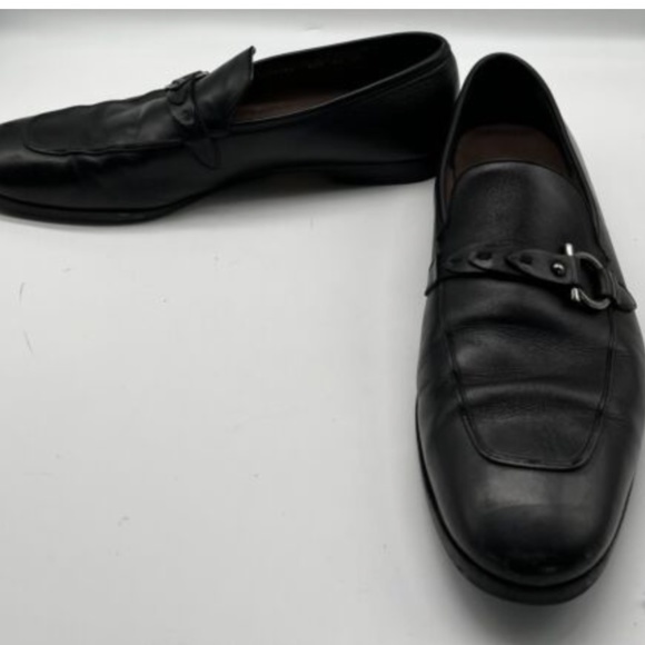 Salvatore Ferragamo Black Leather Round Toe Loafer w/ Gancini Side Buckle sz 11 main image 5